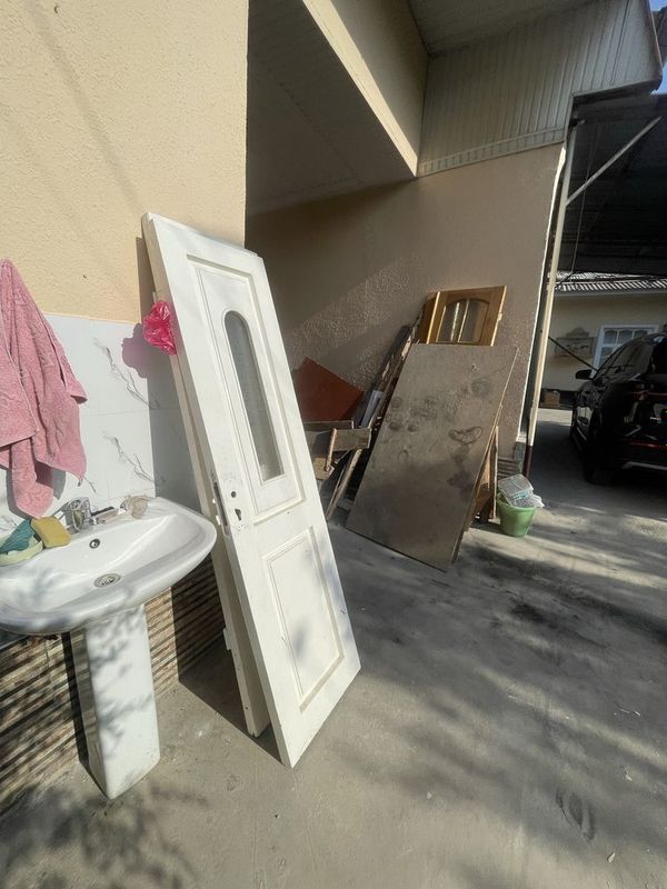 дрова и двери оптом