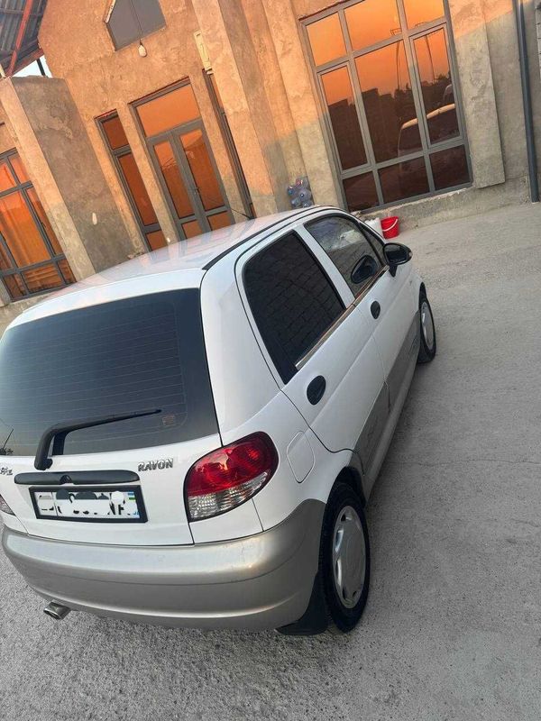 Best 2018 srochna sotiladi Best 2018 srochna sotiladi
