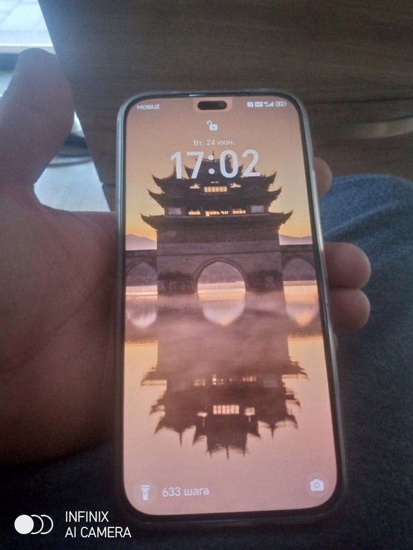 HONOR 400 layt Hotira 8 +256 HONOR 400 layt Hotira 8 +256