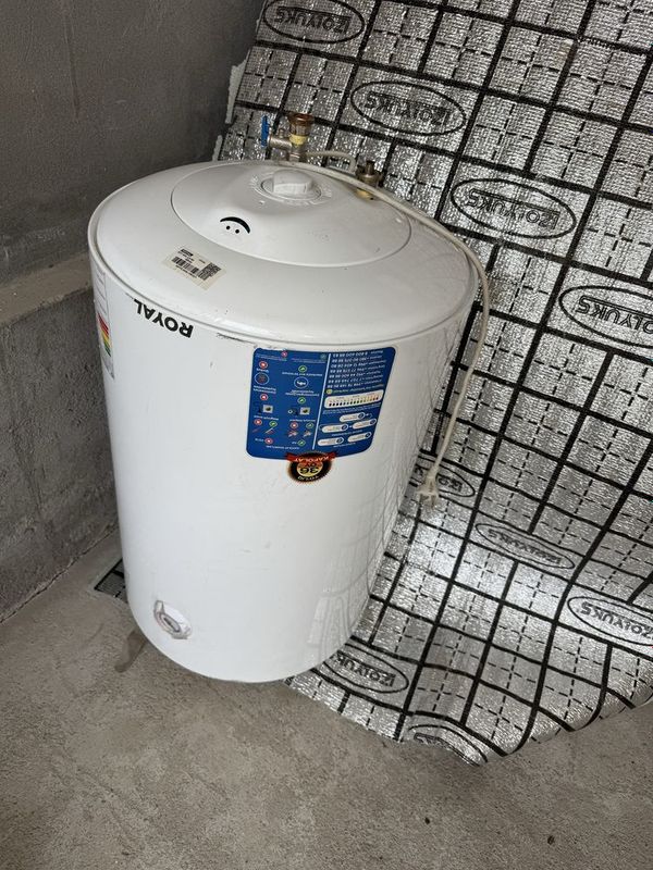 Аристон Водонагреватель ROYAL 80L Аристон Водонагреватель ROYAL 80L