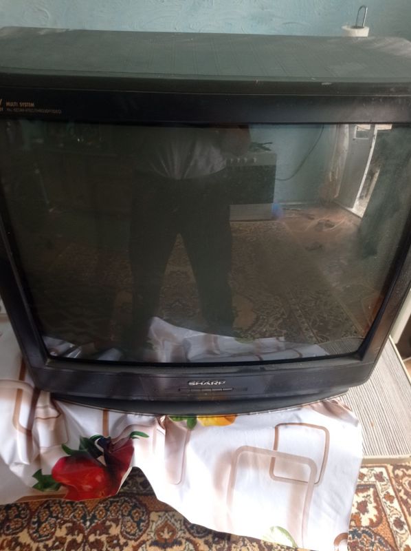 Tilvizr sotiladi ishlaydi narxini kelishamiz aybi yoq Tilvizr sotiladi ishlaydi narxini kelishamiz aybi yoq