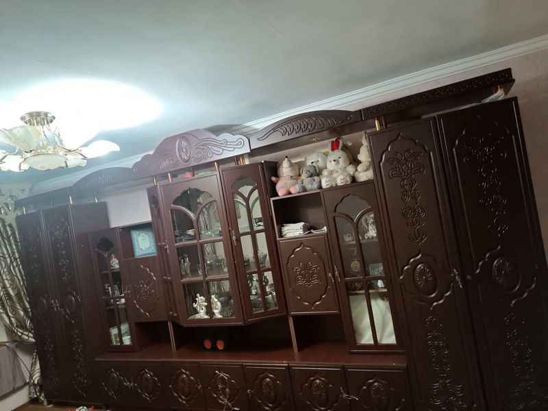 Mebel javon sotiladi , продается мебель стенка Mebel javon sotiladi , продается мебель стенка