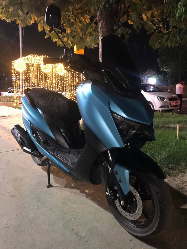 Moto zor holatda Moto zor holatda