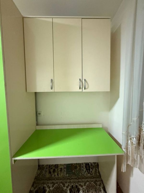 Mebel detskiy ikki etajli shkafi dars stoli va kuxenniy mebel