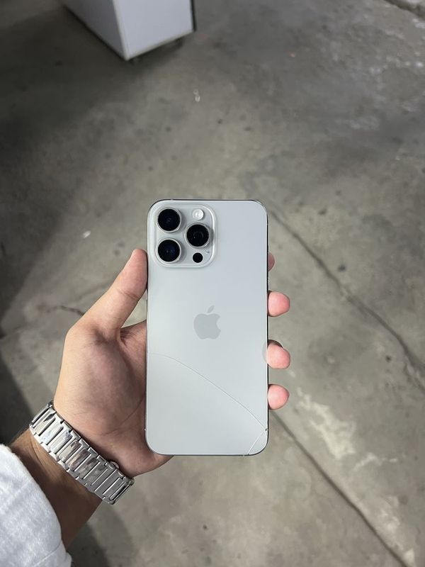 iPhone 15 Pro Max срочно iPhone 15 Pro Max срочно