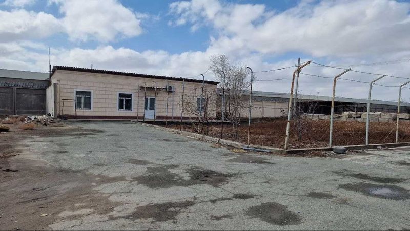 Урганч шаҳар Саноатчилар кўчасида нотурар бинолар ижарага берилади Урганч шаҳар Саноатчилар кўчасида нотурар бинолар ижарага берилади