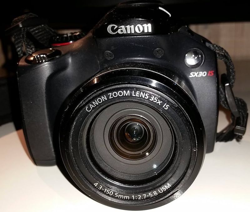 Фотоаппарат Canon sx30 is