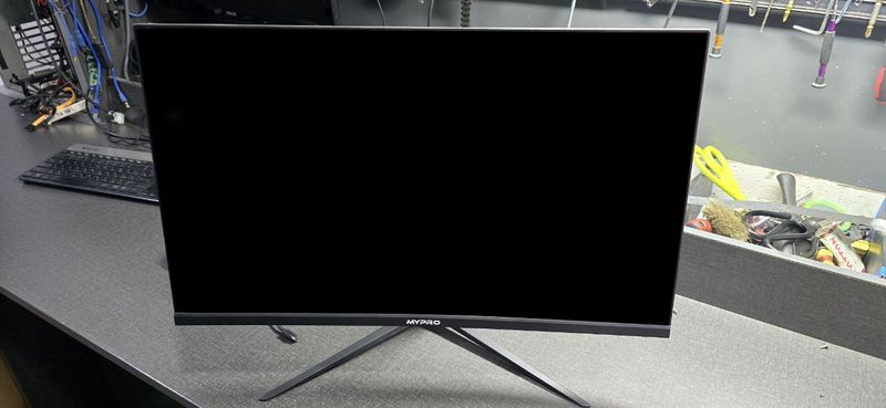 MYPRO 24" Gaming Monitor Sotiladi