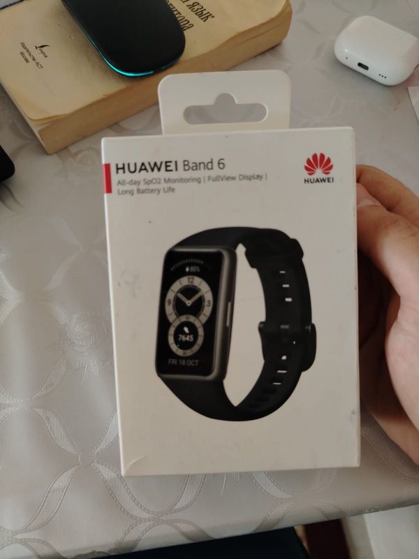 Honor band 6 hammasi islayapti 2remen beraman podarka Honor band 6 hammasi islayapti 2remen beraman podarka