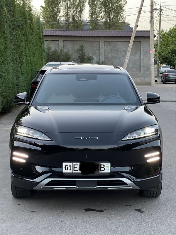 BYD Champion 605 km srochna sotiladi BYD Champion 605 km srochna sotiladi