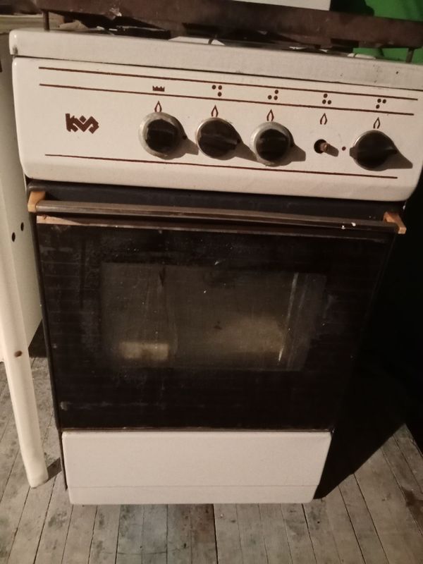 Продам газовая плита рабочая. Продам газовая плита рабочая.