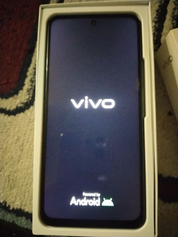 Продам телефон vivo Y 28 Продам телефон vivo Y 28
