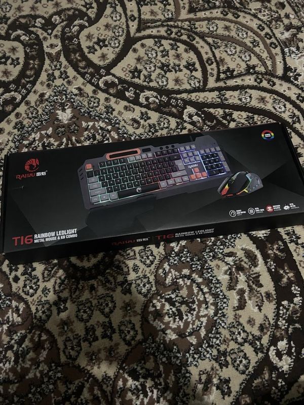 Продам клавиатуру RAIKU RGB + мышь в комплекте! Продам клавиатуру RAIKU RGB + мышь в комплекте!