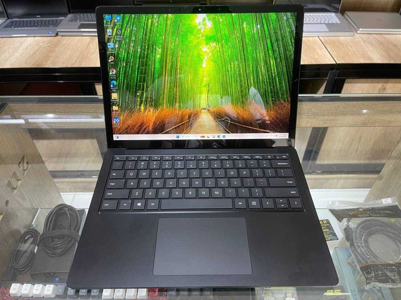 Microsoft Surface laptop 3 CORE i7-1065G7 ram 16 ssd 1T сенсорный