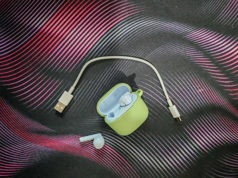 Беспроводные наушники HUAWEI FreeBuds SE 2 Беспроводные наушники HUAWEI FreeBuds SE 2