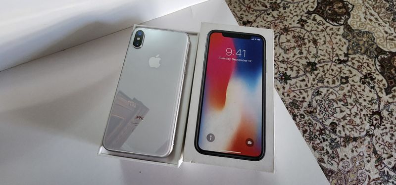 Iphone X E/A White 256GB Karobka BN SROCHNA Iphone X E/A White 256GB Karobka BN SROCHNA