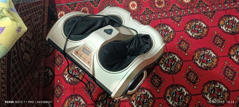 Oyoq massaj qiladigan orginal aparat
