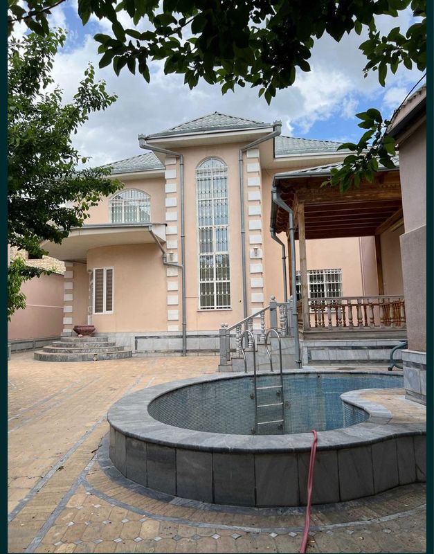 Дом 5.7 соток 8 комнат 570 м² Сайрам , БИЙ , Буз Базар Дом 5.7 соток 8 комнат 570 м² Сайрам , БИЙ , Буз Базар
