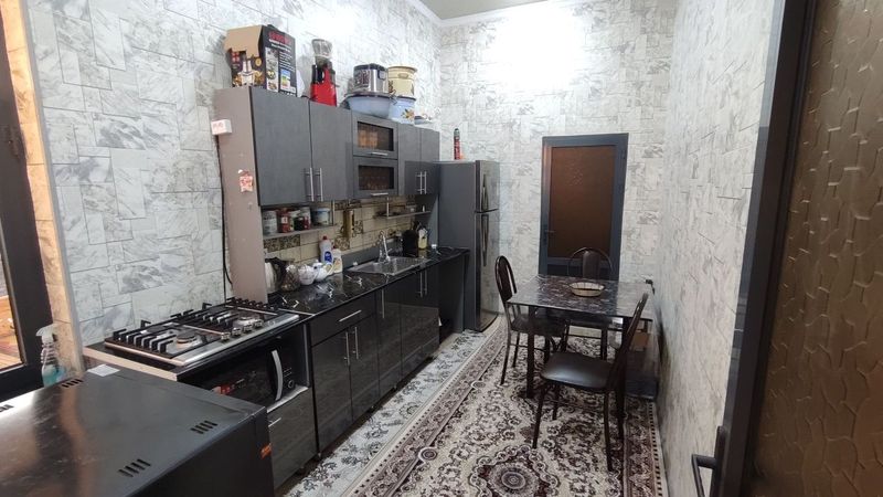 Uy sotiladi 7 sotix uydagi hamma narsa qoladi Uy sotiladi 7 sotix uydagi hamma narsa qoladi