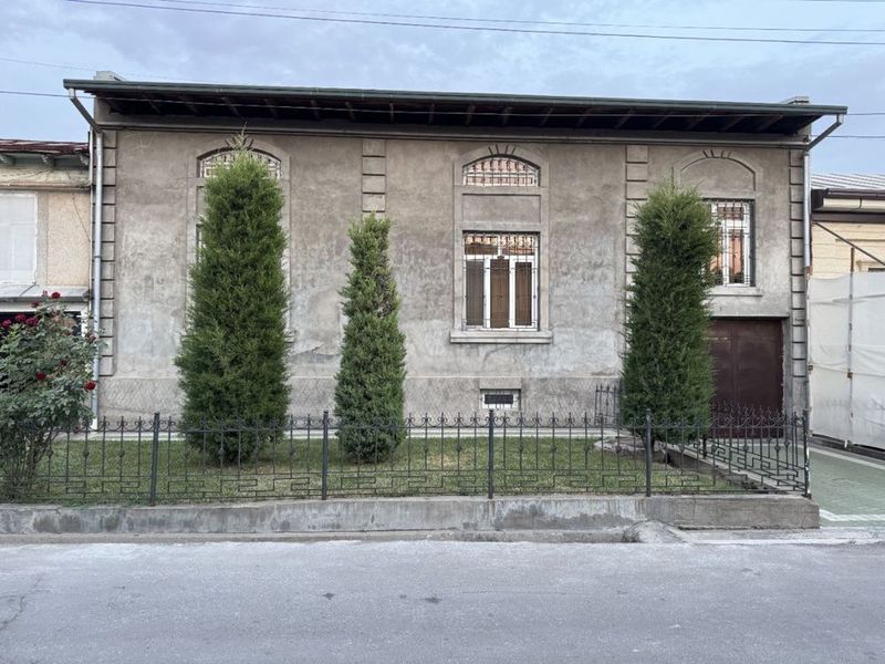 Hovli sotiladi Toshkent shahri Uchtepa tumani