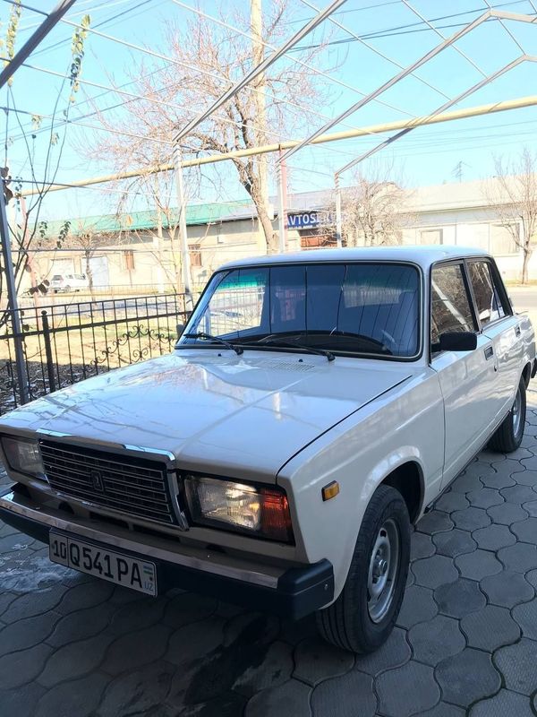 Ваз 2107 год 1984