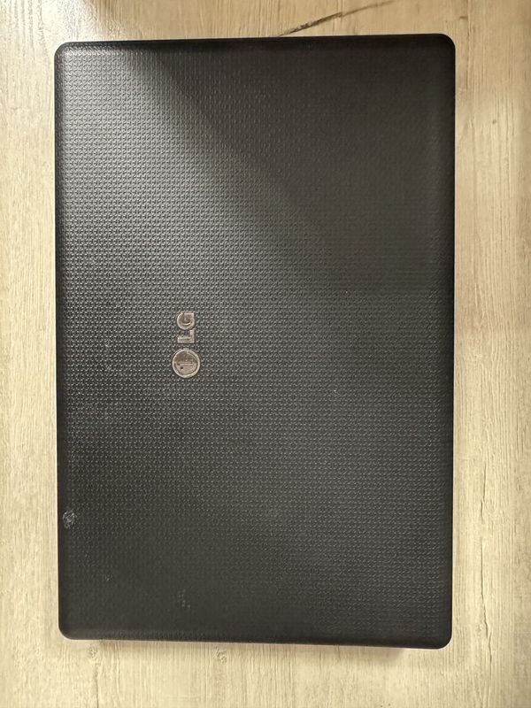 Ноутбук LG янгиде идеал! Ноутбук LG янгиде идеал!