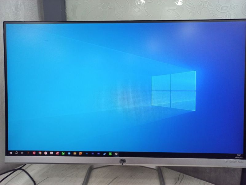 Монитор hp 24" with audio Монитор hp 24" with audio