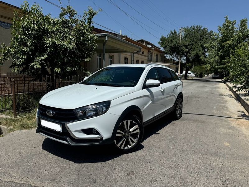 Lada Vesta SW Cross MT Lada Vesta SW Cross MT