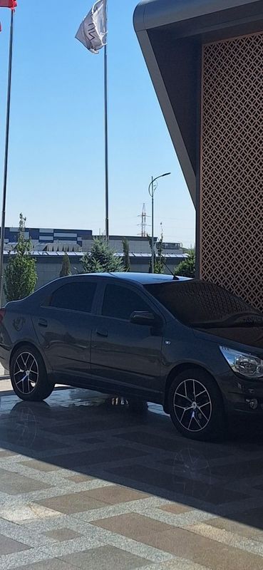 Продаётся диски с шинами Продаётся диски с шинами