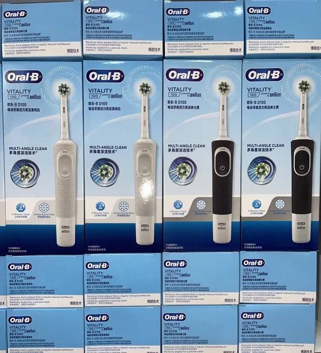 Oral-B Vitality D100 электрическая зубная щётка