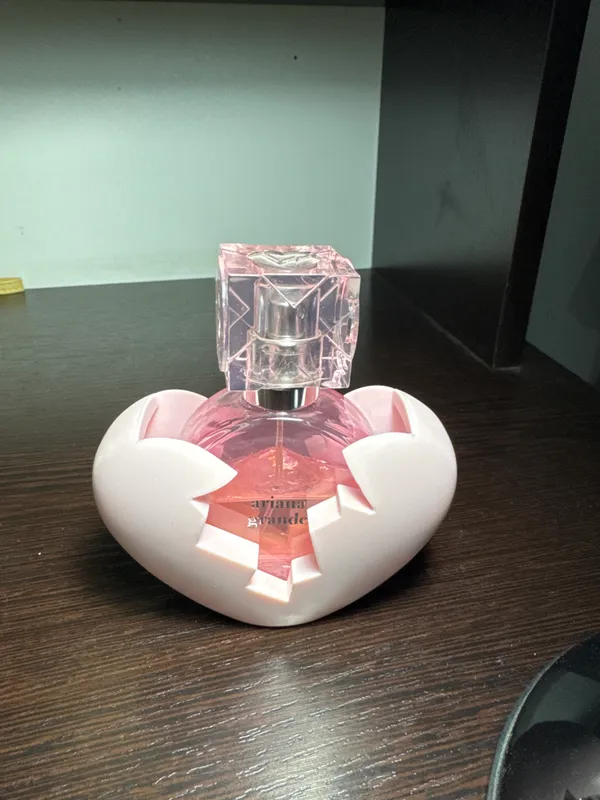 Парфюм Thank u, Next от Ariana Grande