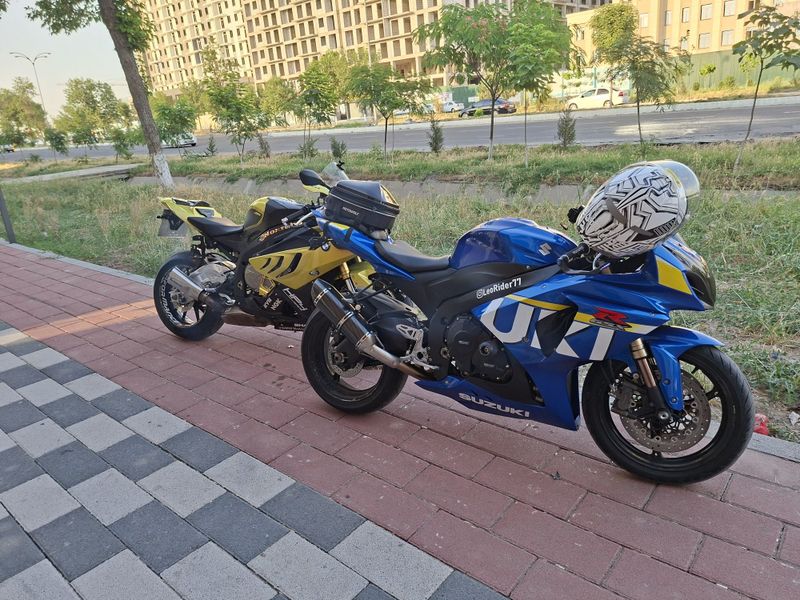 Suzuki gsx-r 1000 sotiladi Suzuki gsx-r 1000 sotiladi