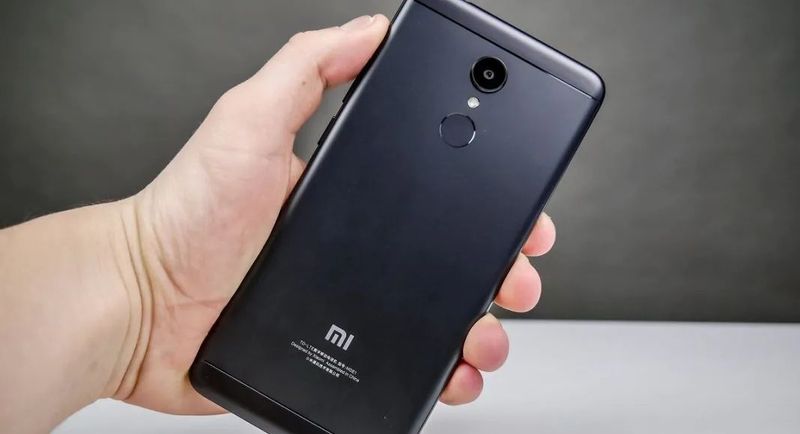 Redmi 5 telefoni sotiladi