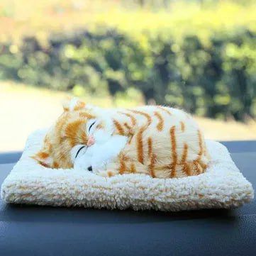 Игрушка для авто Котенок на подушке Игрушка для авто Котенок на подушке