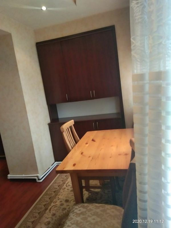 Шкаф б/у но в хорошем состоянии Шкаф б/у но в хорошем состоянии