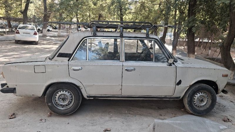 Vaz 2106 sotiladi