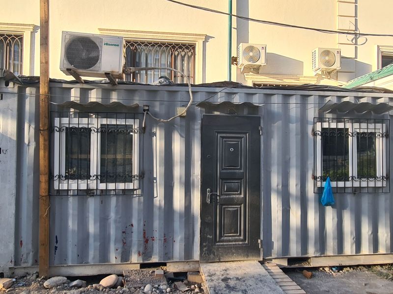 продаётся передвижной прорабский контейнер продаётся передвижной прорабский контейнер