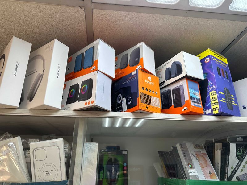 Dostavka bor! Notebook uchun kalonka Dostavka bor! Notebook uchun kalonka