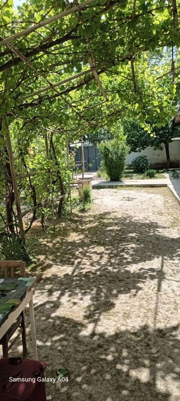6sotix uy yer hisobida sotiladi bolib ham sotamiz