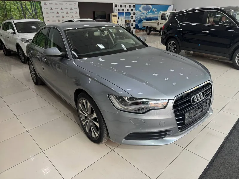 AUDI A6 AUDI A6