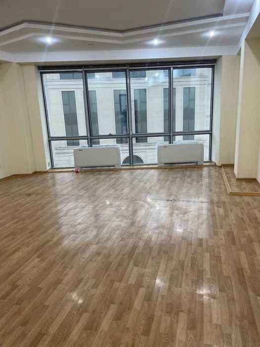 Сдается офис 472 м² на Айбека — 4 этаж, центр города Сдается офис 472 м² на Айбека — 4 этаж, центр города