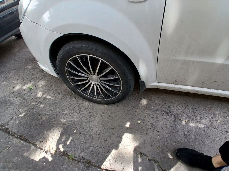 Diska sotladi r 16 svarka yoq Diska sotladi r 16 svarka yoq