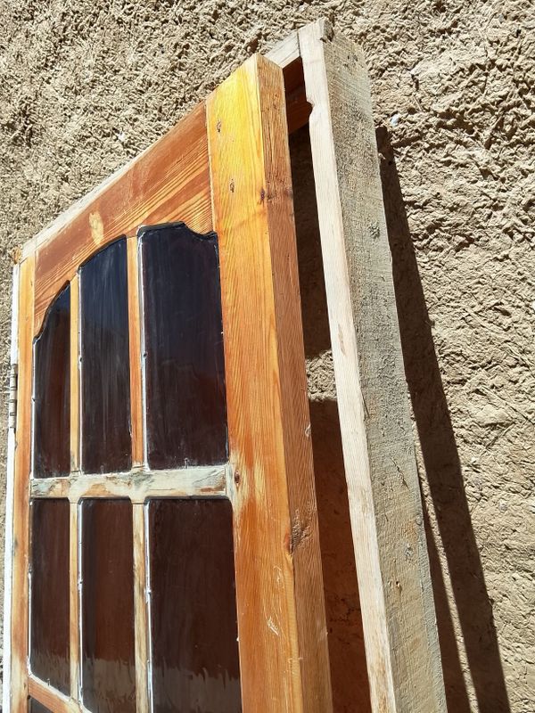 Yogʻoch ehik va deraza Yogʻoch ehik va deraza