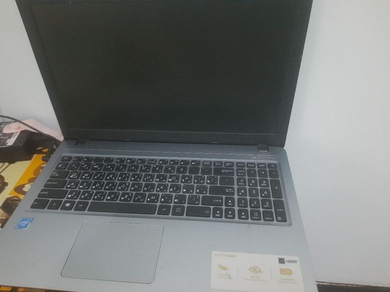 Ноутбук Asus Vivobook Ноутбук Asus Vivobook