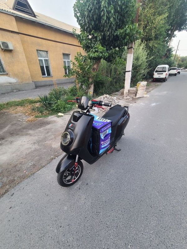 Skuter sotiladi yurishlari zur Skuter sotiladi yurishlari zur