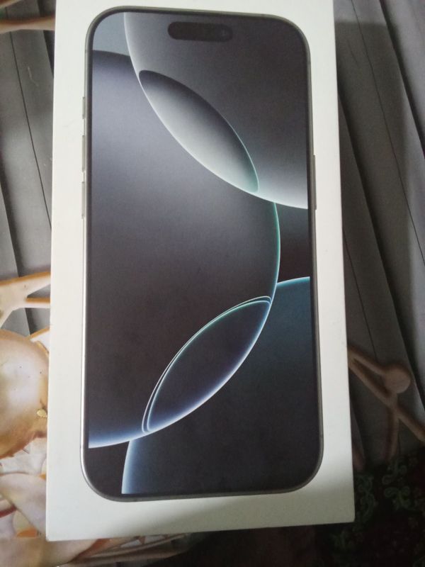 iPhone 16 pro 128 xotira KAROPKA ochilmagan yangi iPhone 16 pro 128 xotira KAROPKA ochilmagan yangi