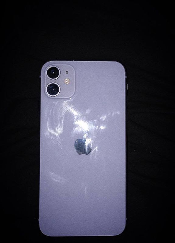 Iphone 11 hotira 128 yomks 72 narxi 260$ ideal tel Iphone 11 hotira 128 yomks 72 narxi 260$ ideal tel
