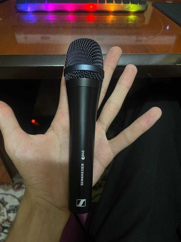 Sennheiser e945 dinamik mikrafon. Shure sm58 dan 10 marotaba yaxshi