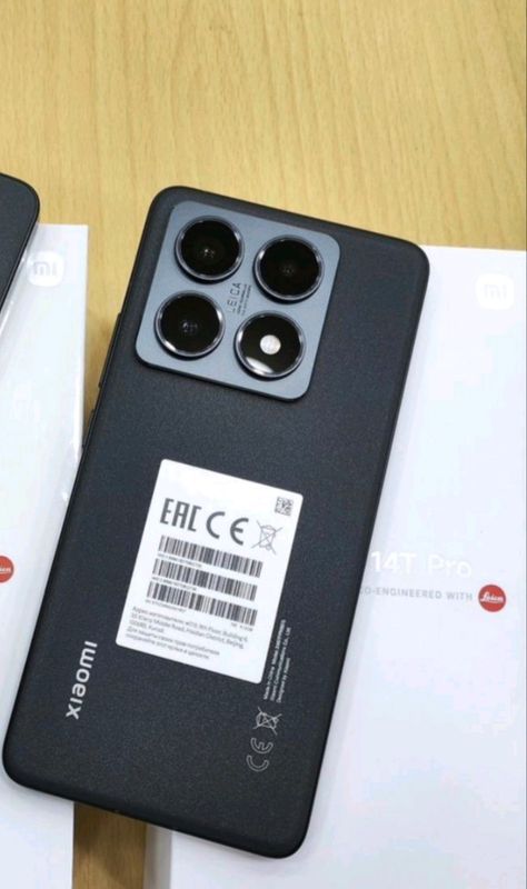 Xiaomi 14T Pro Xiaomi 14T Pro