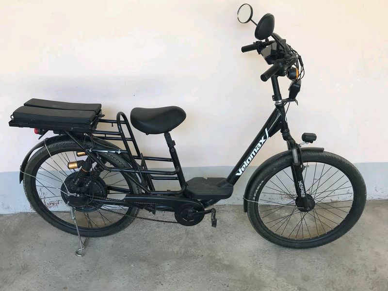 Elektroniy Velosiped sotiladi Elektroniy Velosiped sotiladi